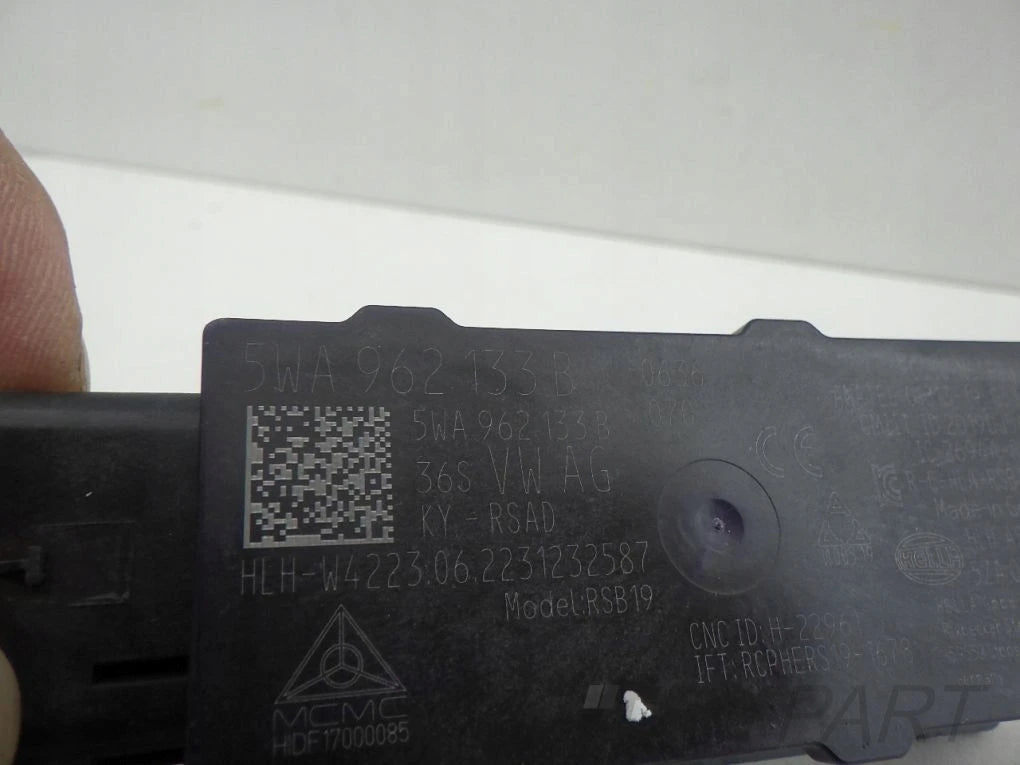 VW AUDI SEAT SKODA KEYLESS ANTENNA AMPLIFIER 5WA962133E