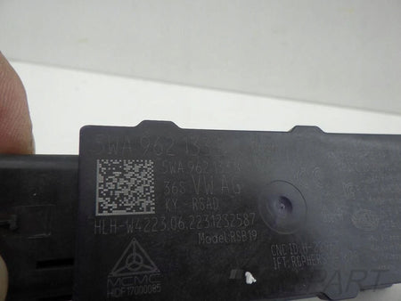 VW AUDI SEAT SKODA KEYLESS ANTENNA AMPLIFIER 5WA962133E