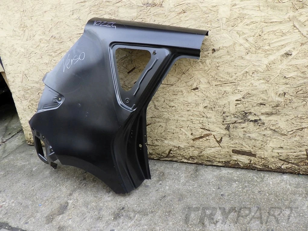 TOYOTA VERSO 09- rear fender right