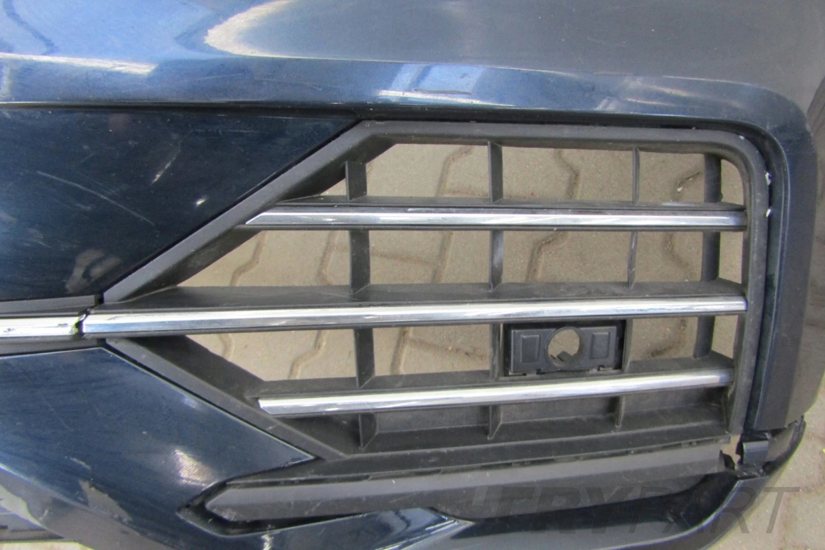 Front Bumper VW Touareg 3 III 760 18-