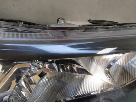 FRONT LAMP TOYOTA HILUX 8 VIII LIFT STANDARD 20- RH