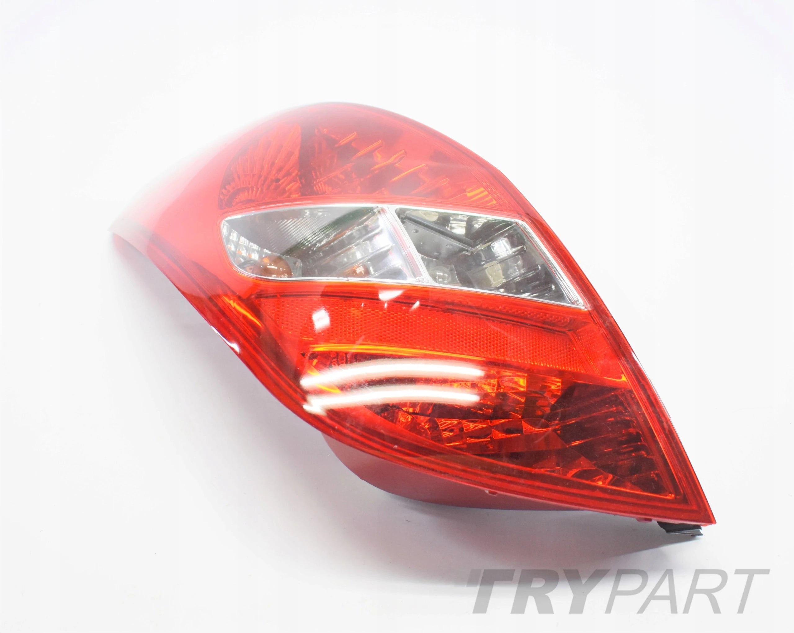 HYUNDAI I20 LEFT REAR LIGHT ORG 08-12
