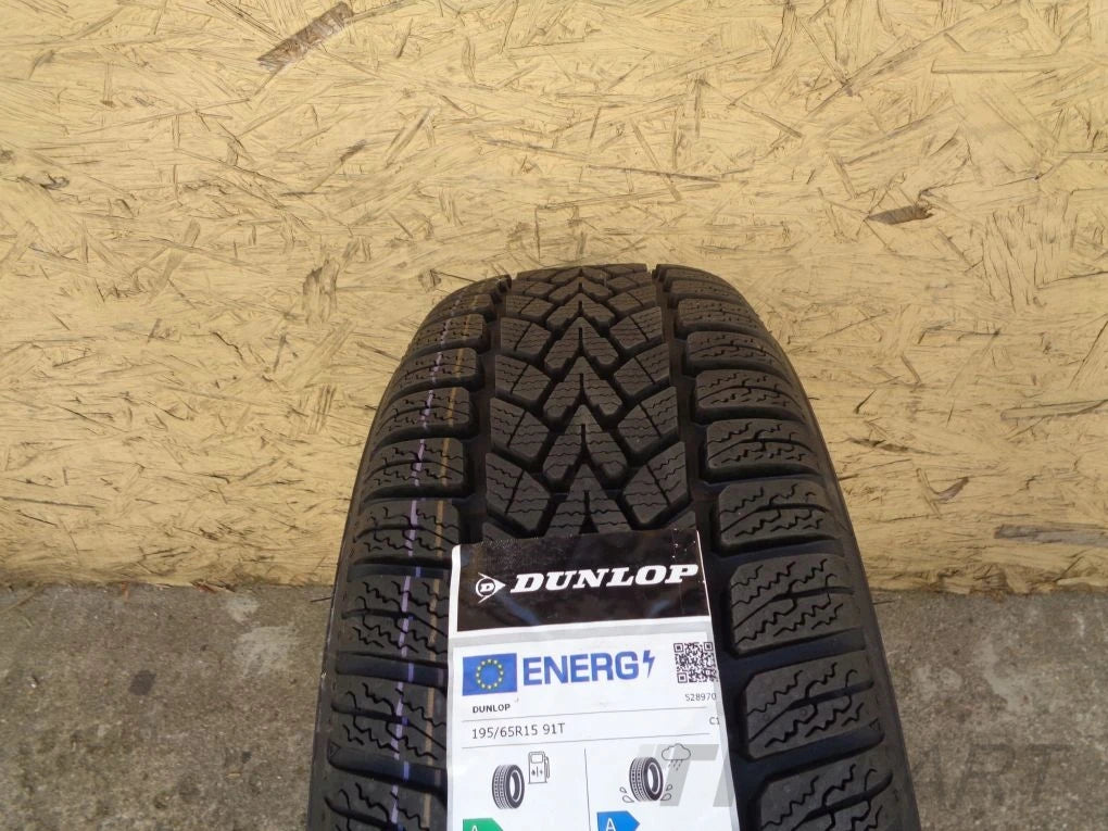 Dunlop SP Winter Response 2 195/65 R15 TIRE