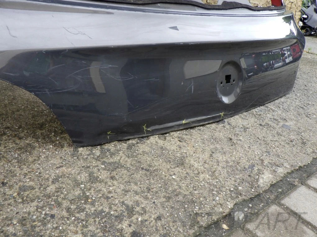 OPEL ADAM rear hatch