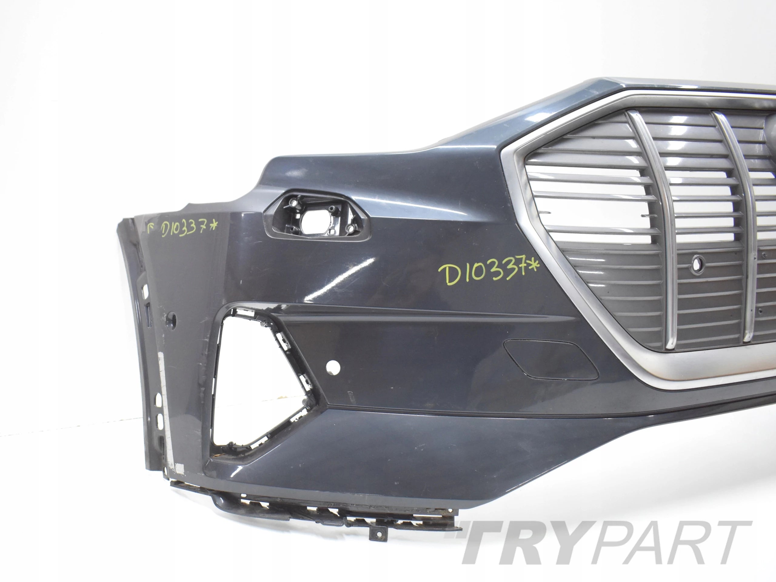 AUDI E TRON 4KE FRONT BUMPER ORG