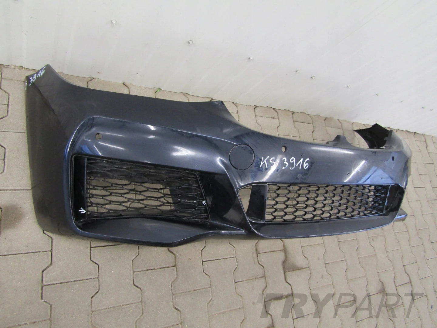 Front Bumper BMW 6 GT G32 M-Package 17- (Skids)