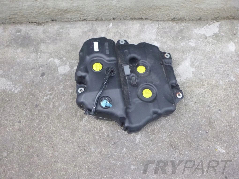 MERCEDES W205 W238 AdBlue Tank