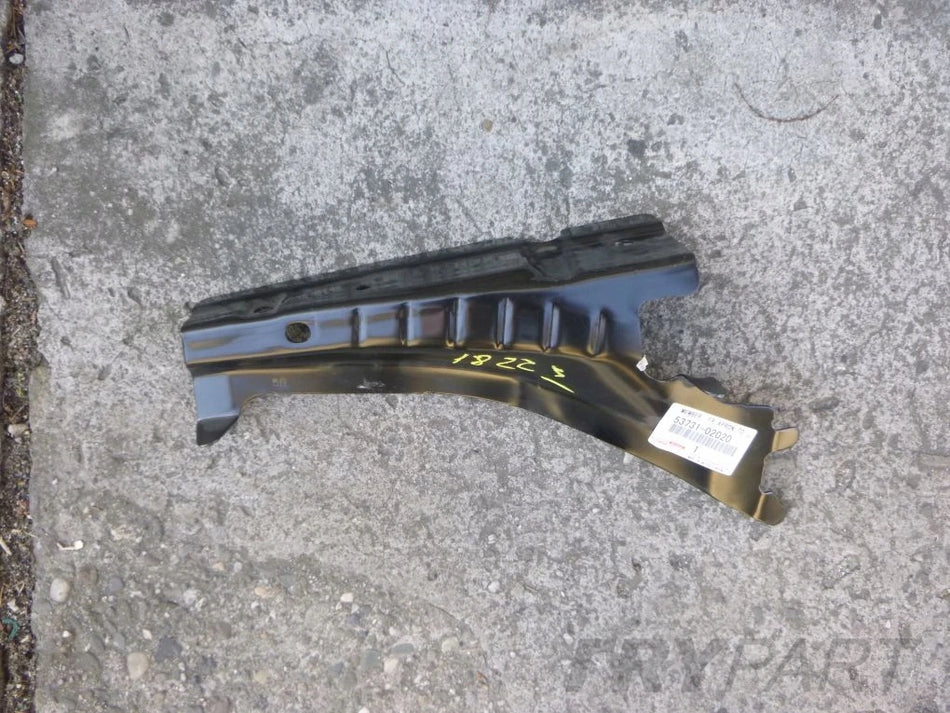AURIS II AVENSIS T27 COROLLA BUMPER REINFORCEMENT