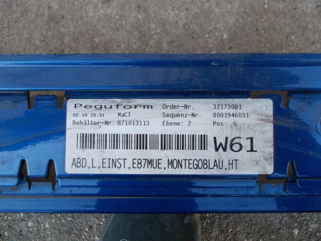 BMW 1 E87 Sill Cover