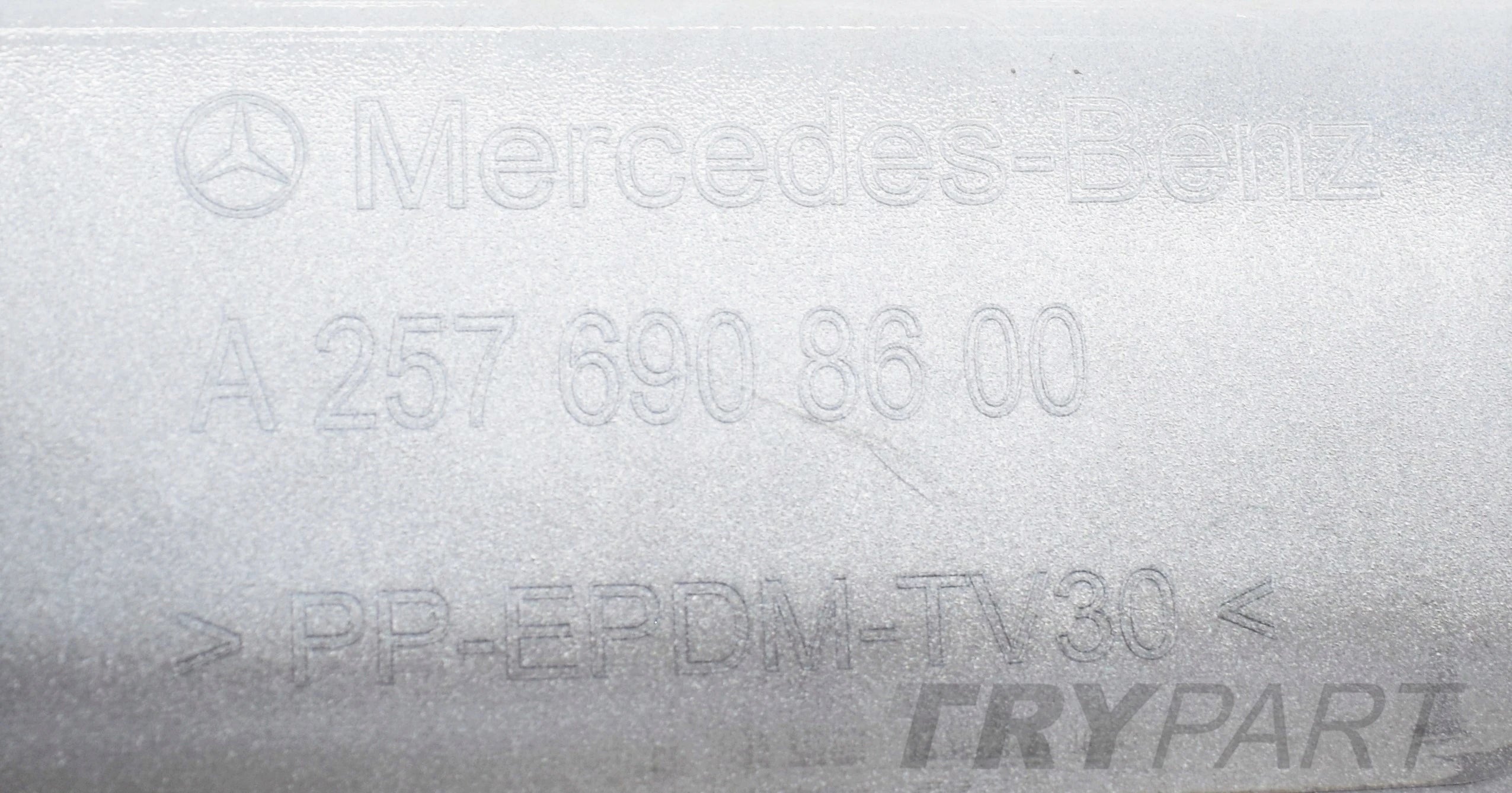 MERCEDES CLS W257 LEFT SILL STRIP ORG