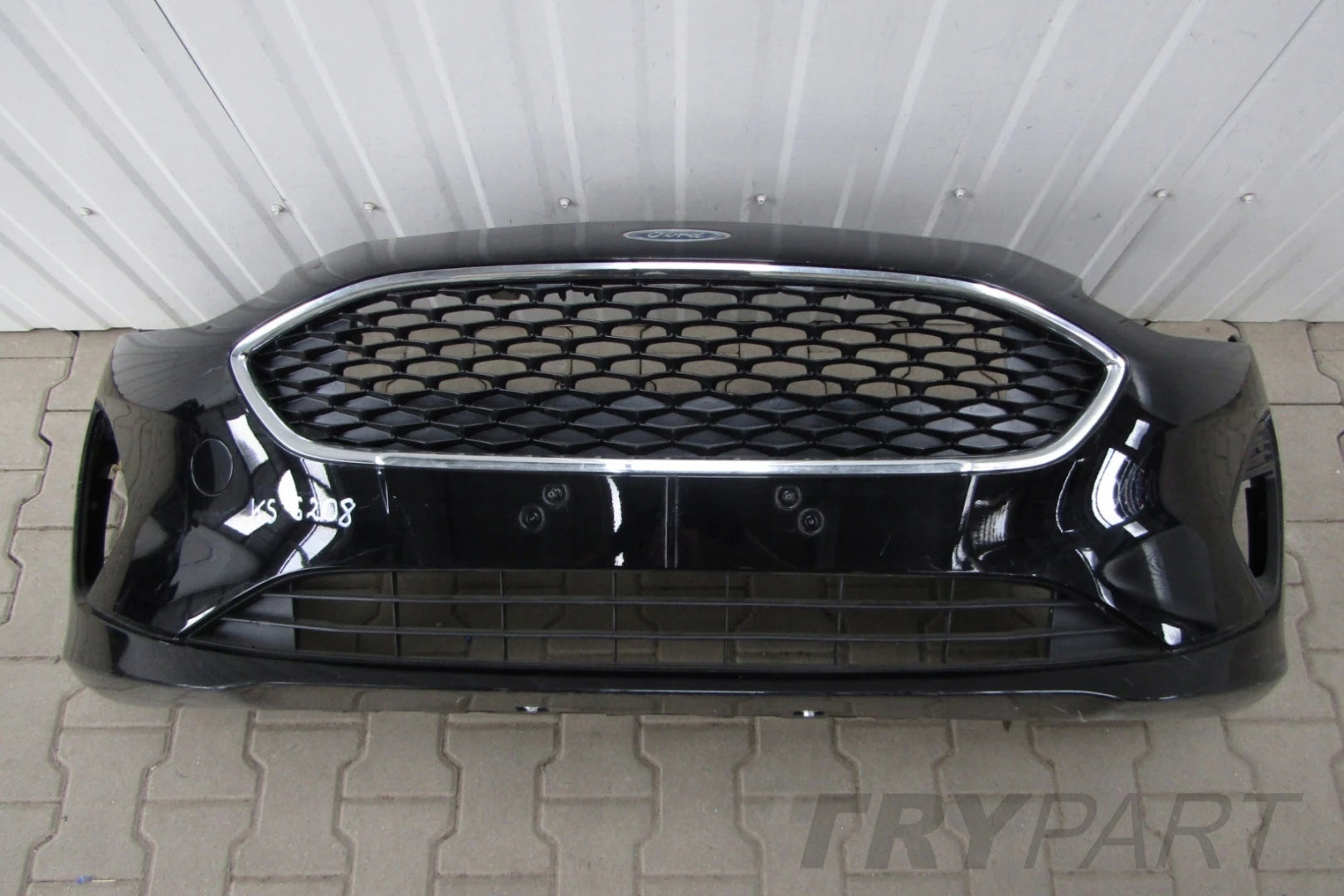 Front bumper Ford Fiesta Mk8 VIII 17- (Plate)