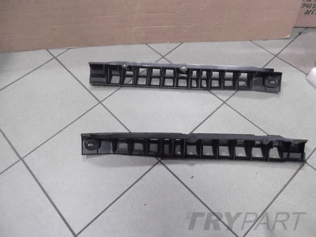 SKODA ROOMSTER 5J7 REAR BUMPER MOUNTING SLIDE