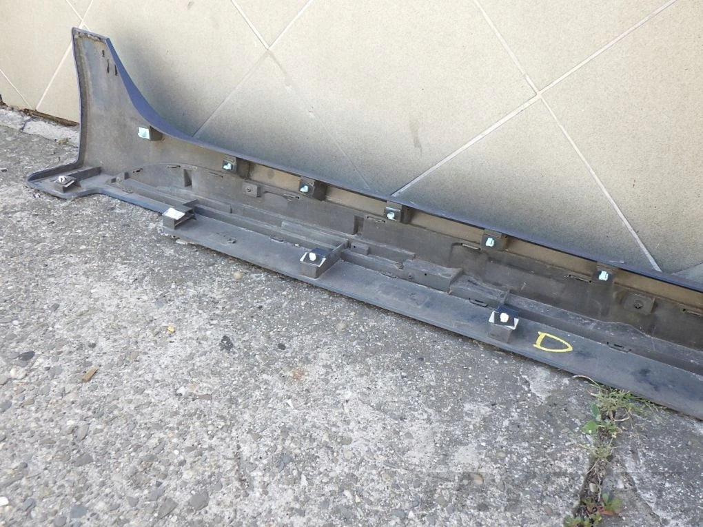 KIA PROCEED III 3 GT 18- Left Sill Trim