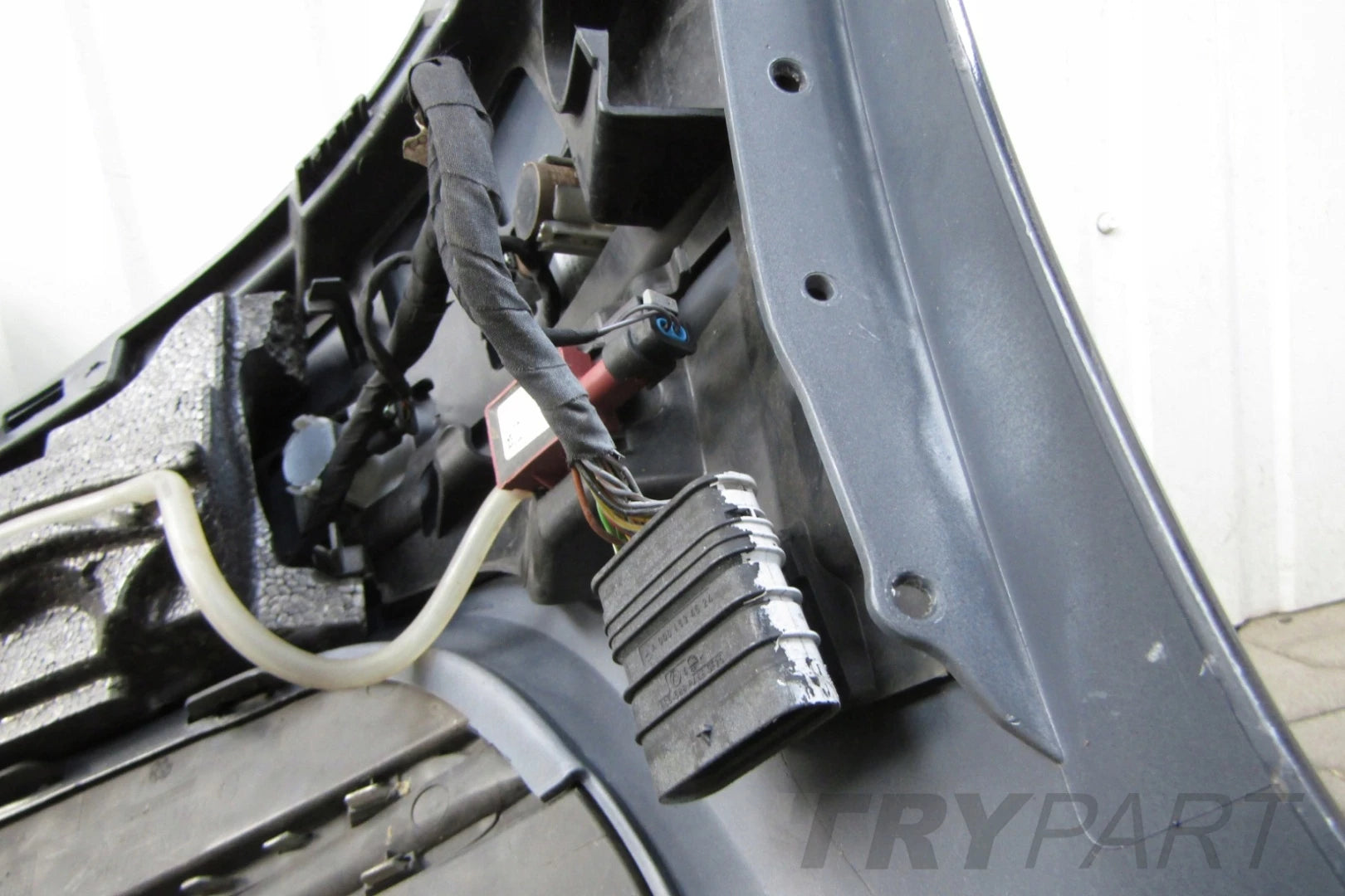 FRONT BUMPER MERCEDES C-CLASS W205 AVANTGARDE 14-