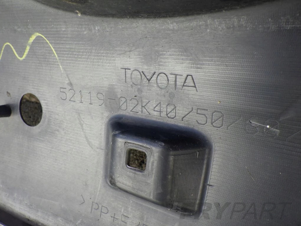 TOYOTA AURIS II 2 LIFT 15- front bumper