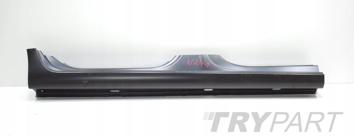 SKODA RAPID 5J TOLEDO RIGHT SILL COVER ORG NEW