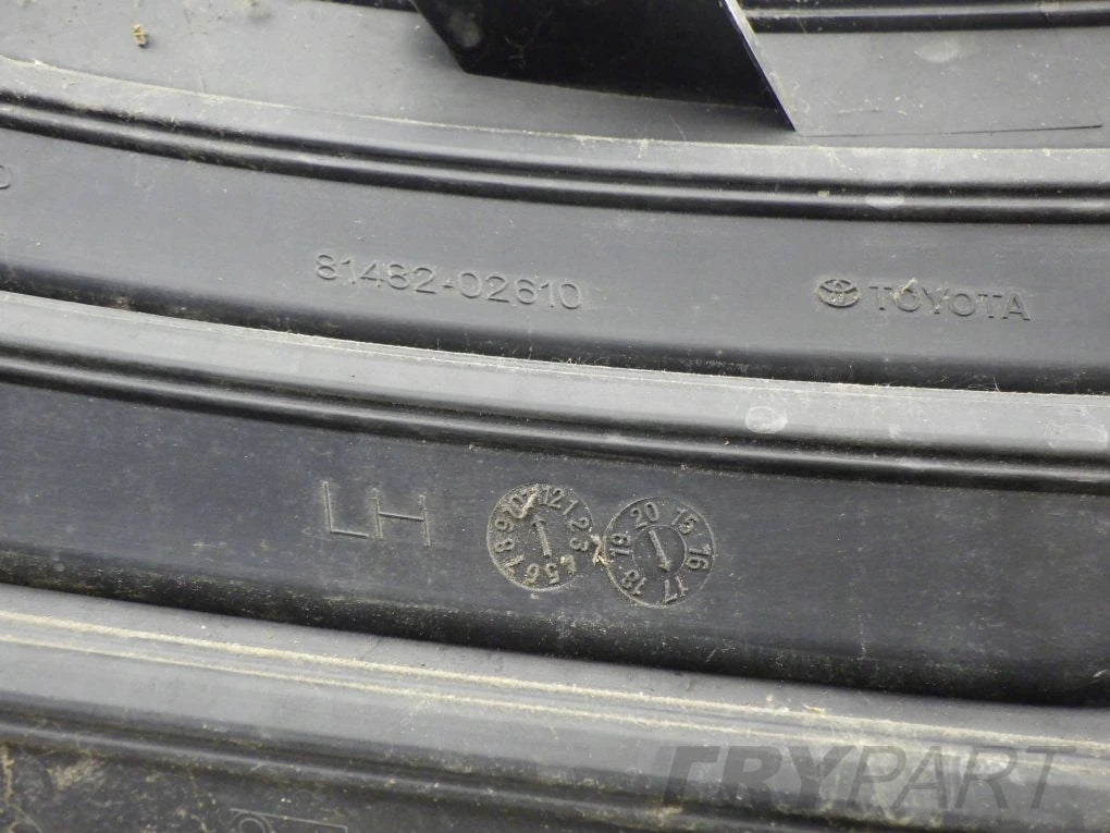 TOYOTA COROLLA E16 LIFT 16- BUMPER GRILLE LEFT