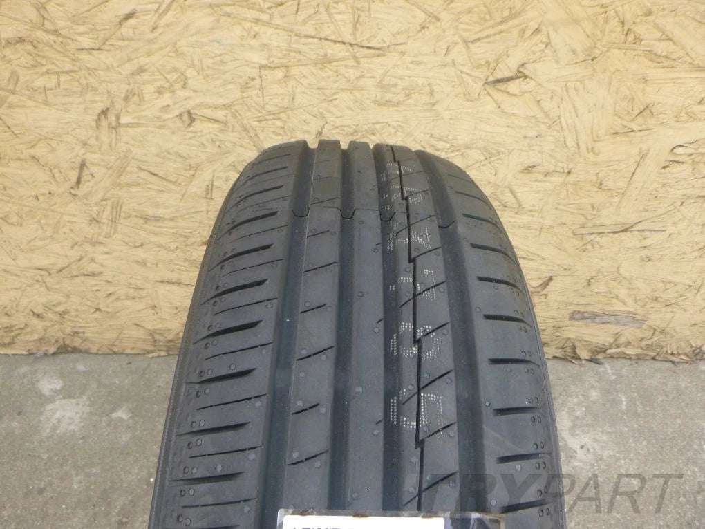Yokohama BluEarth-A AE-50 165 50 R16 75 V tire