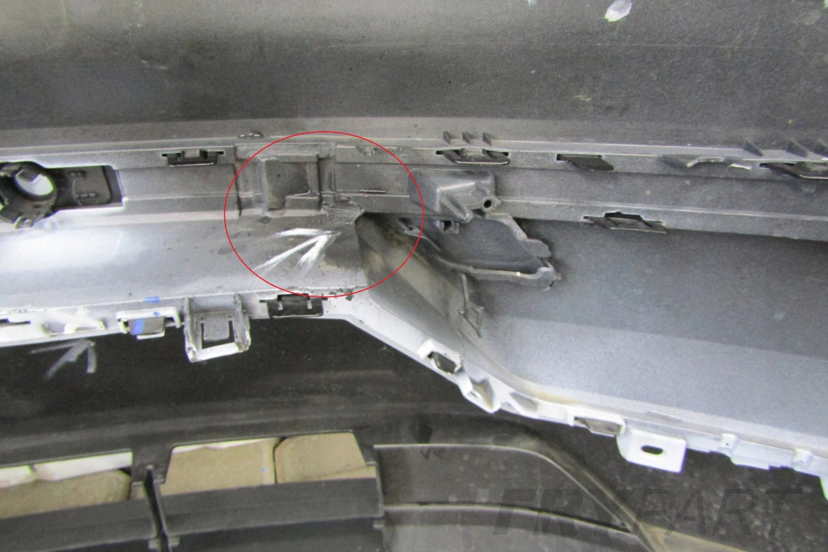 Front Bumper Volvo EX30 EX 30 23- (LOGO)