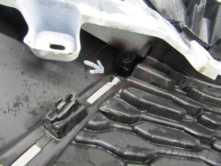TOYOTA C-HR CHR II 23- Front Bumper (+ reinforcement)