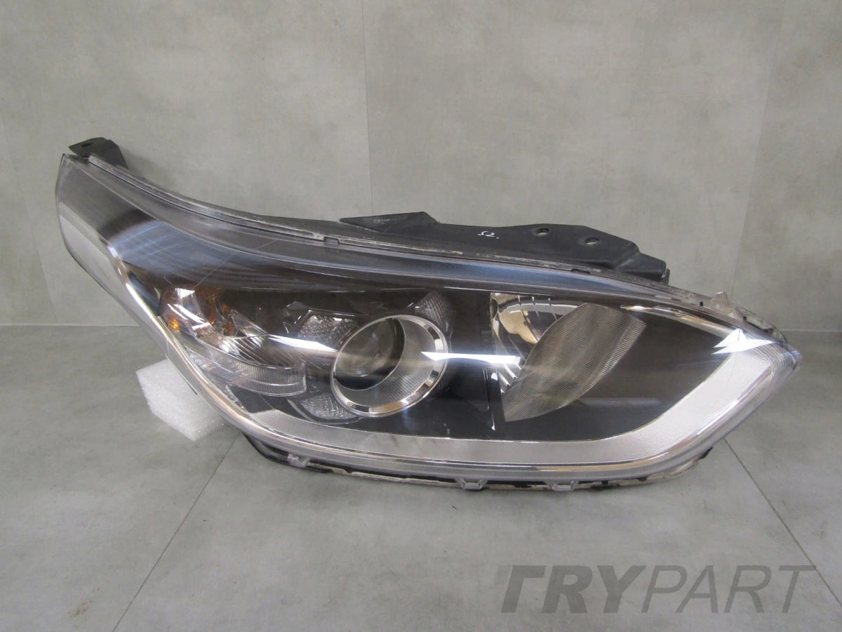 Front lamp Kia Ceed 3 III STANDARD LENS 18-21 RH RIGHT 92102J7050