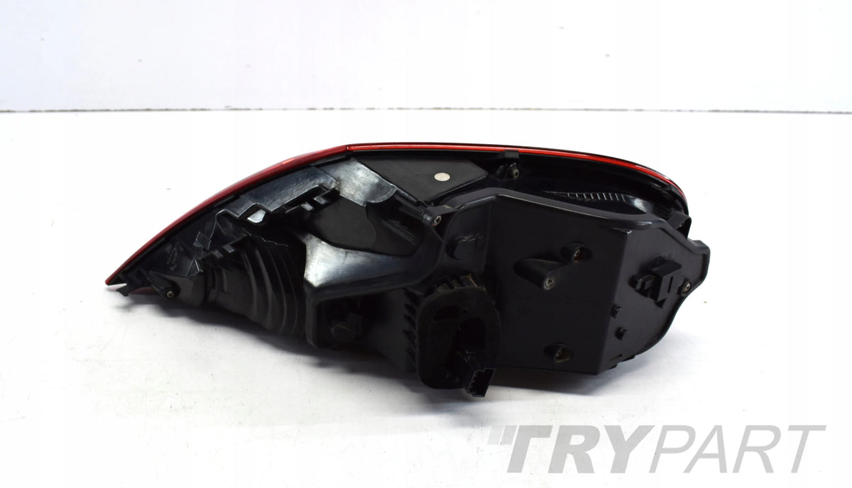 VW NEW BEETLE II 5C5 LEFT REAR LIGHT ORG EU