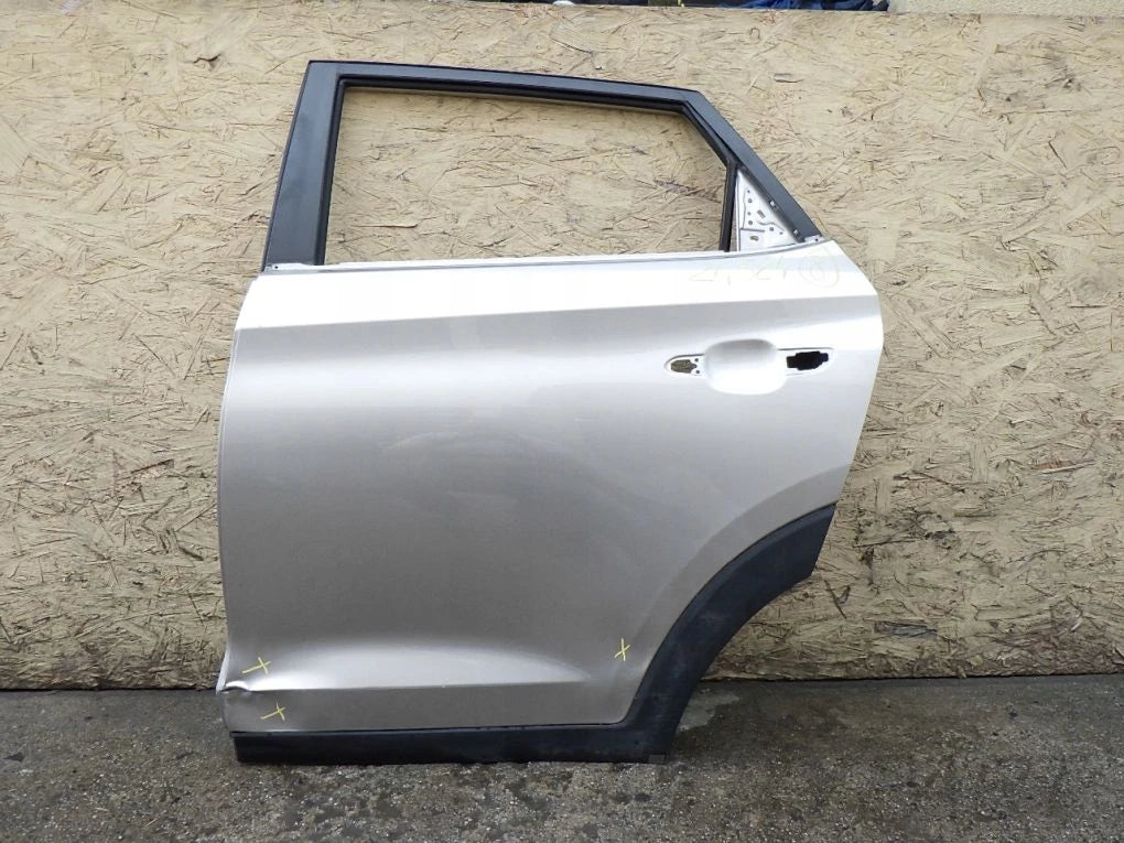 HYUNDAI TUCSON II III 15- Rear Left Door