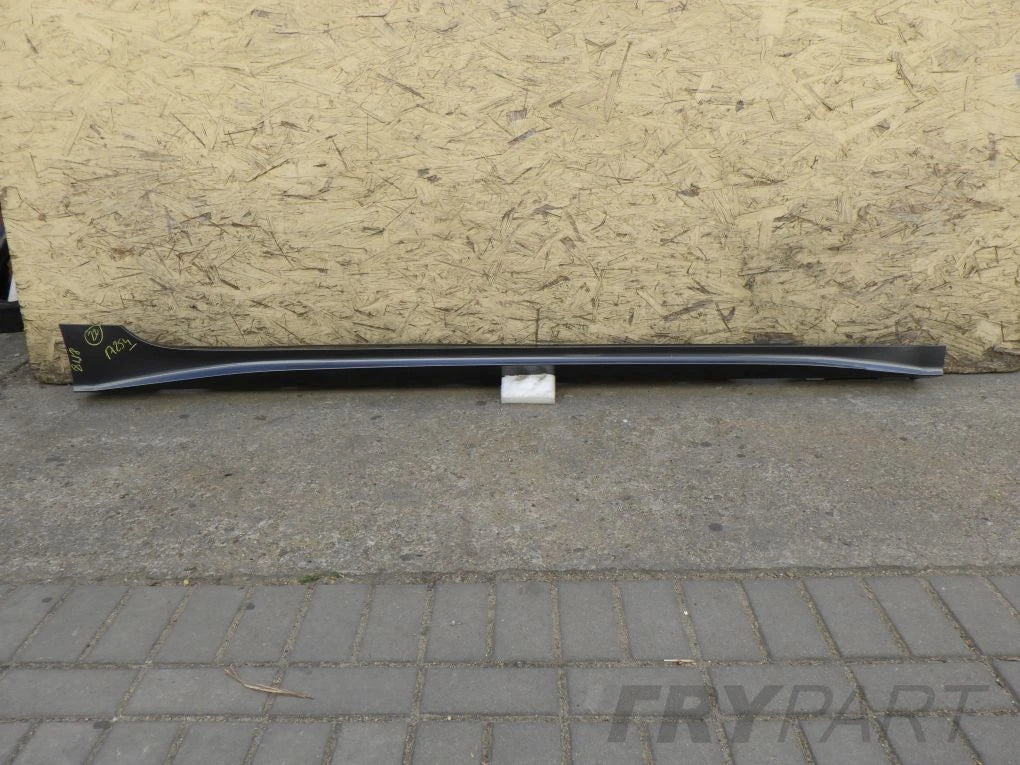 AUDI A5 SPORTBACK 8W 8W8 20- Right Sill Strip