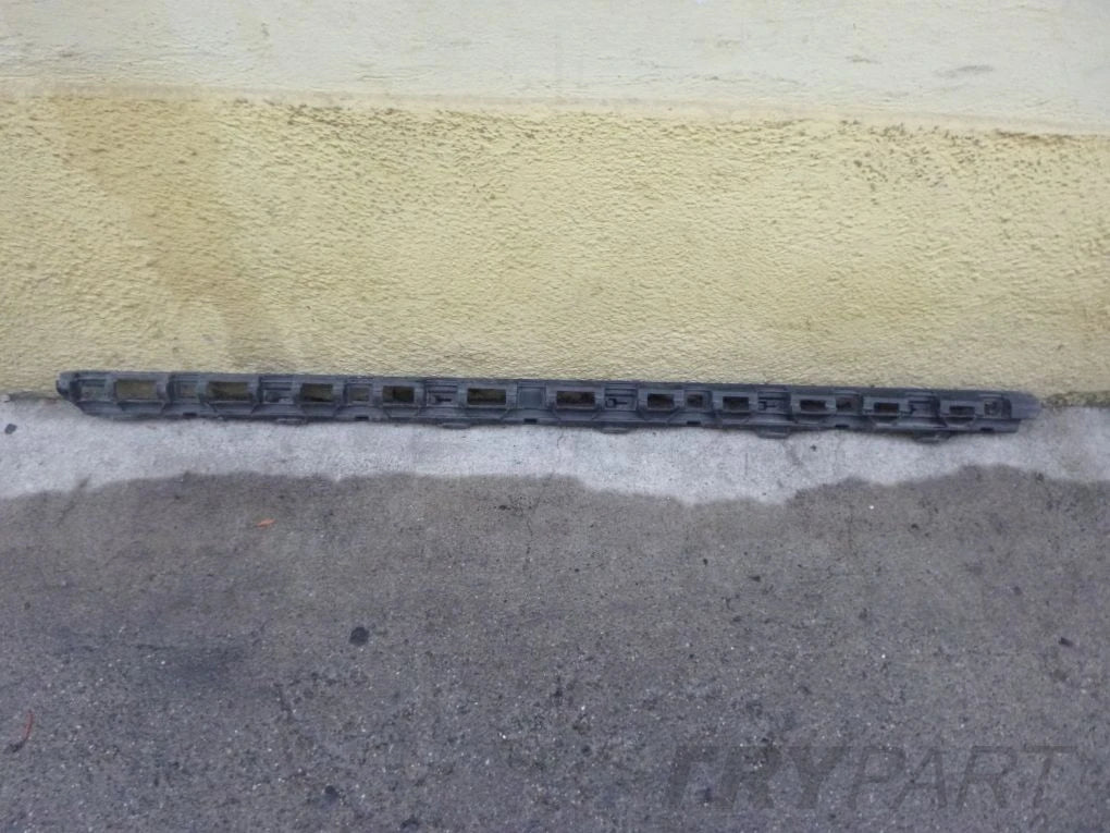 VW PASSAT B8 Rocker Panel Mount Slider
