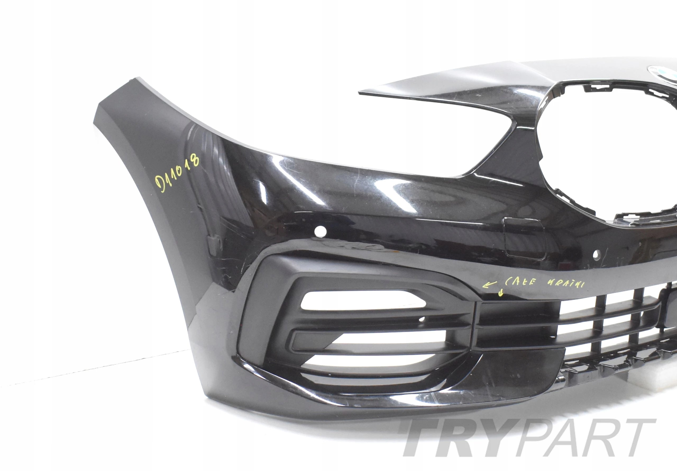BMW 1 F40 FRONT BUMPER ORG + GRILLES