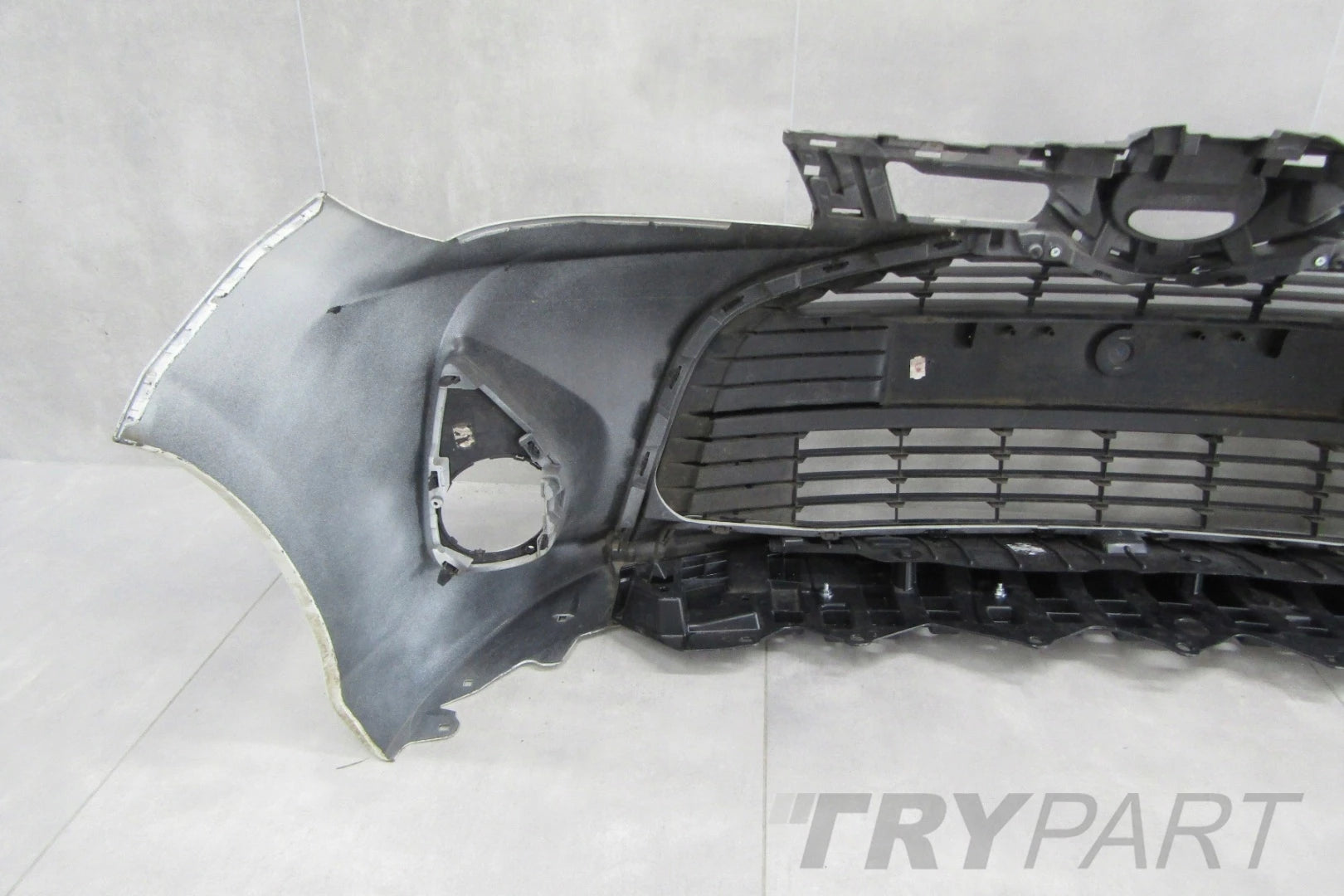 Front Bumper Toyota Yaris 3 III Facelift 14-17 (underbody)