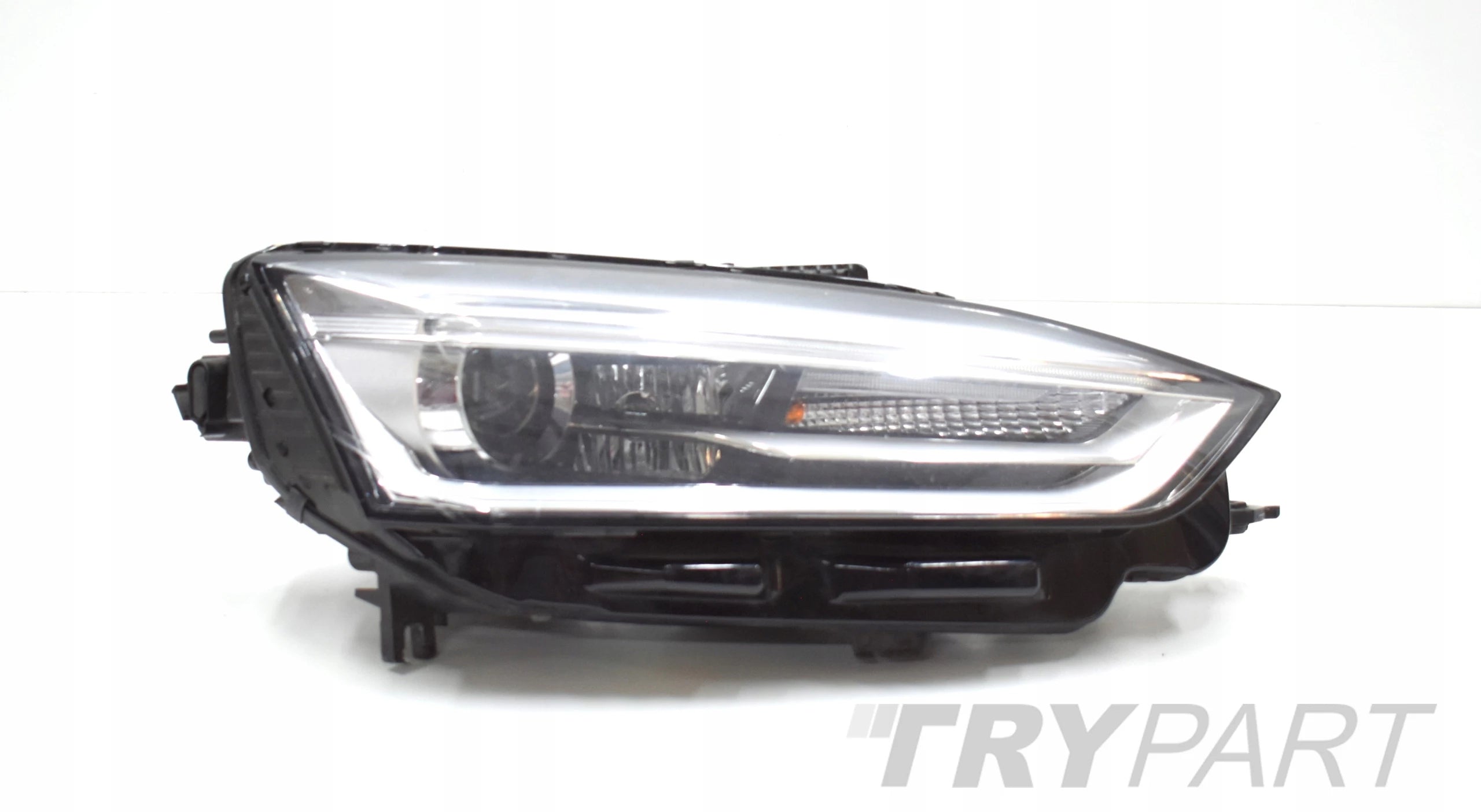 AUDI A5 8W6 RIGHT FRONT HEADLIGHT ORG EU XENON 8W6941006C
