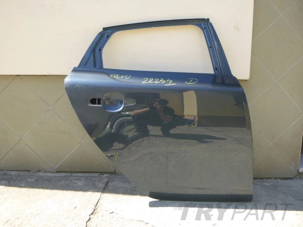VOLVO V40 II XC40 12- RIGHT REAR DOOR