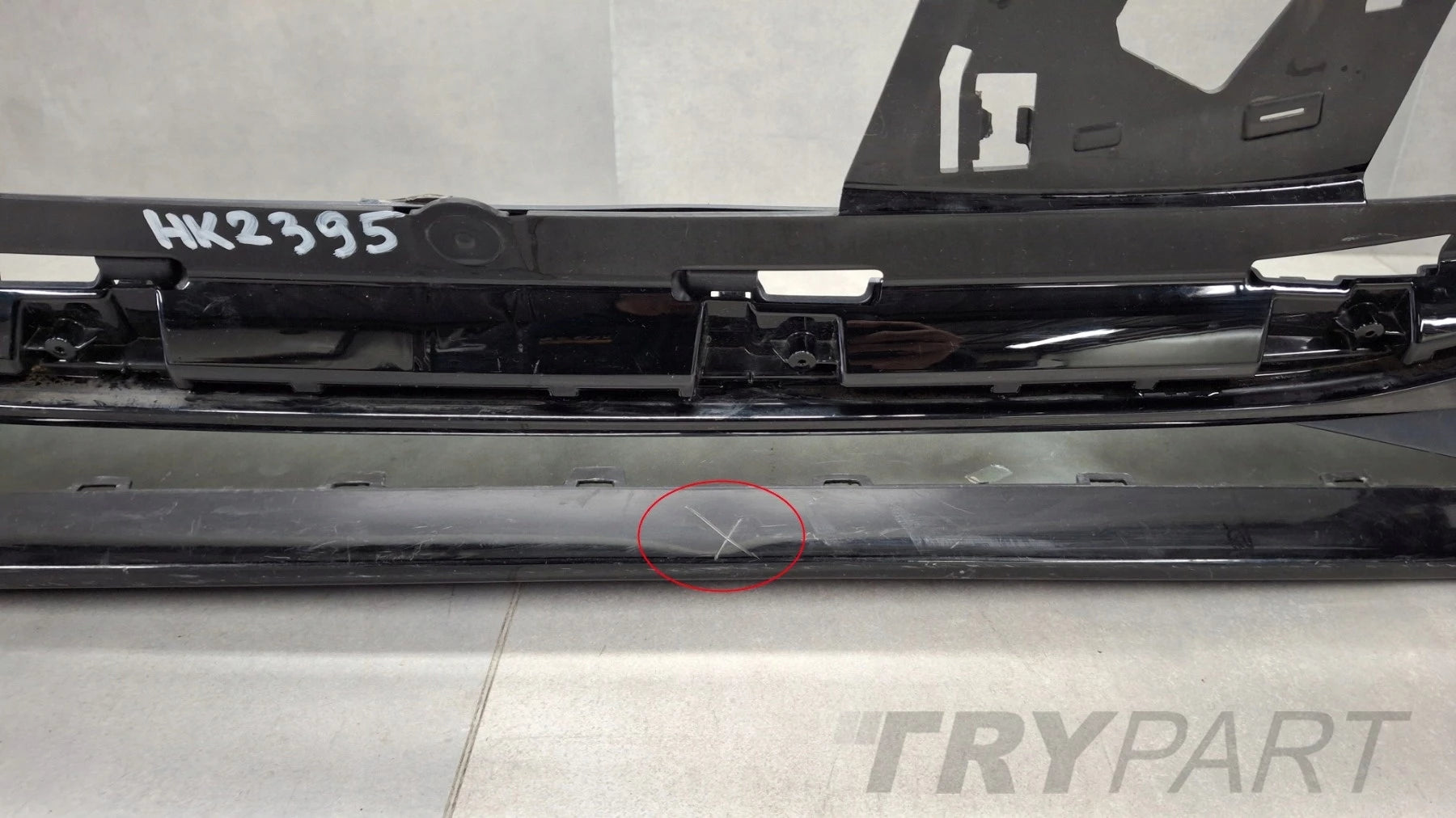Front bumper for Audi Q6 E-tron 24- / + reinforcement
