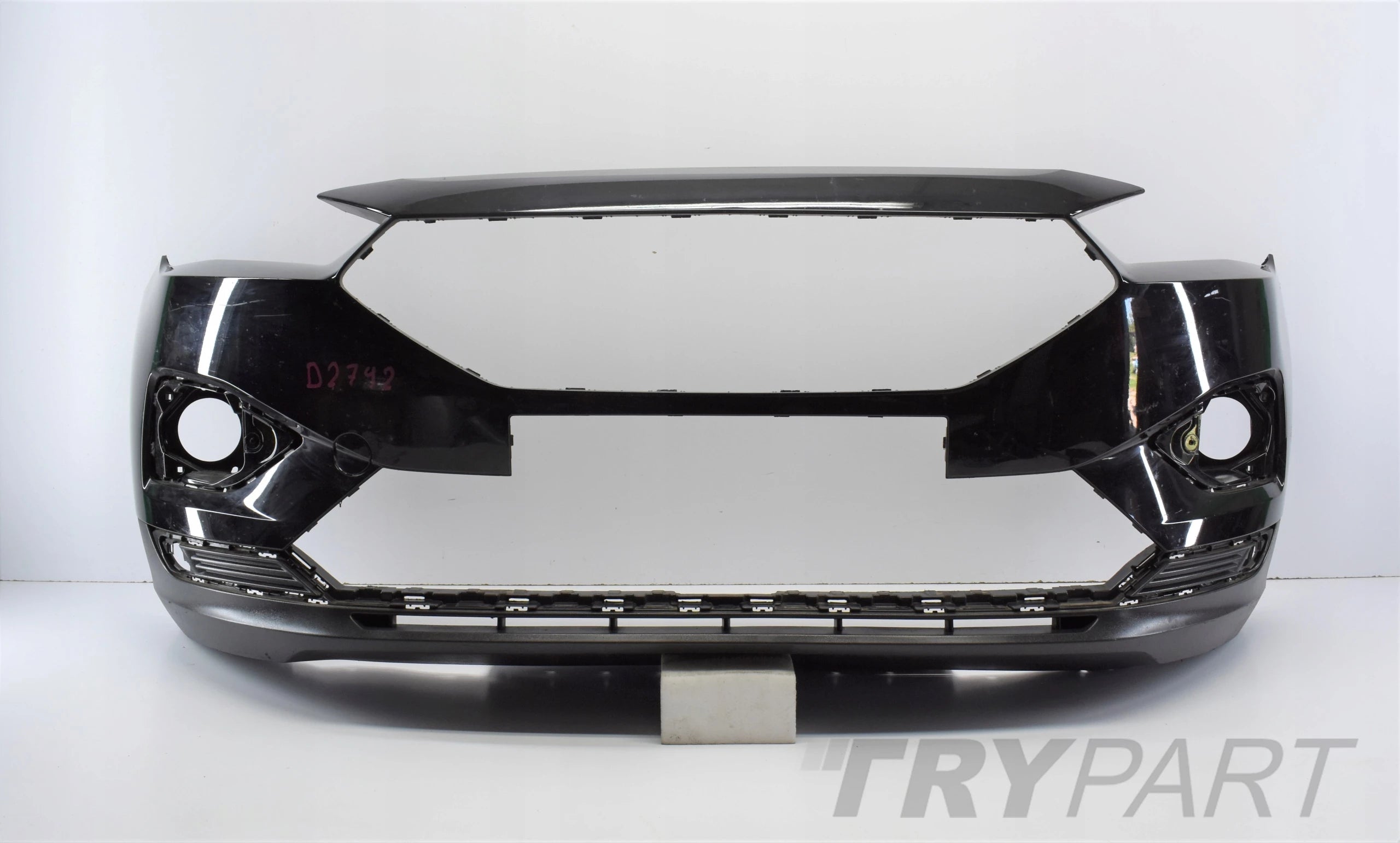 SEAT TARRACO 5JF Front Bumper - Excellent Original Condition