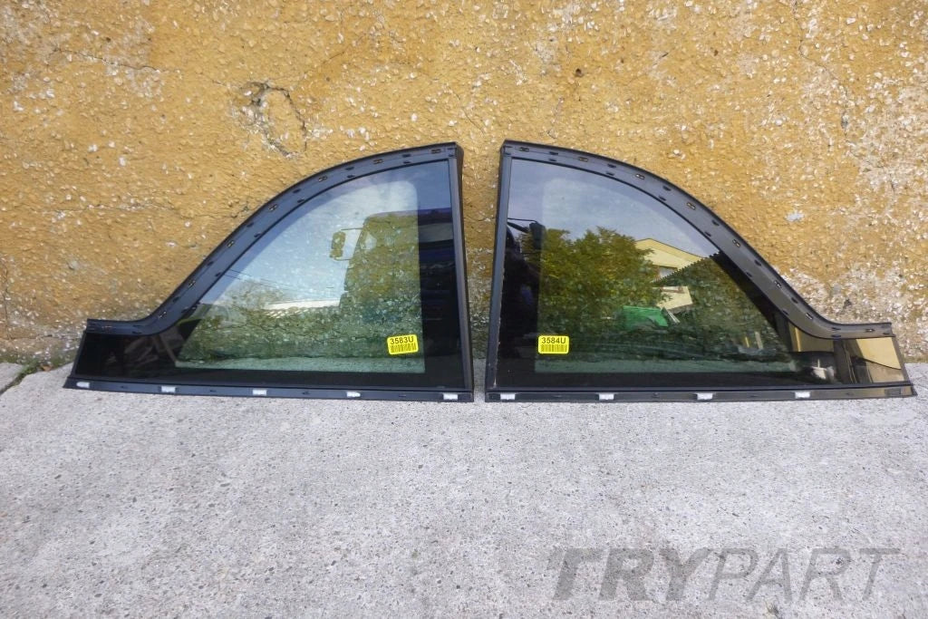 OPEL ADAM RIGHT SIDE WINDOW