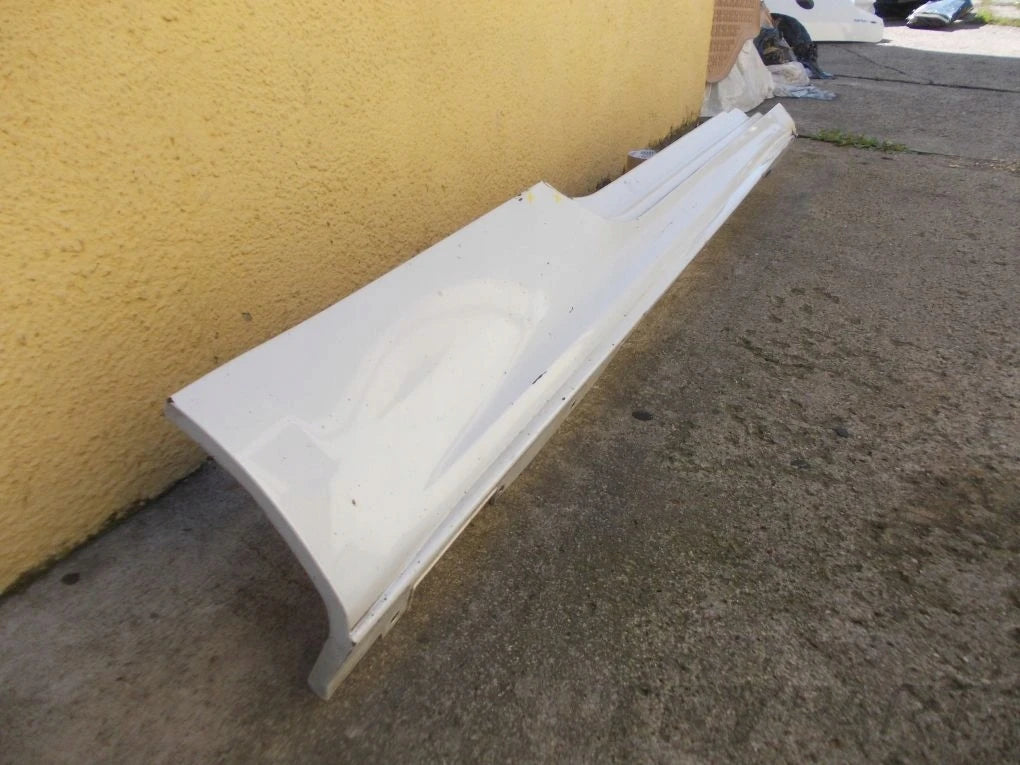 PEUGEOT RCZ Right Sill Molding
