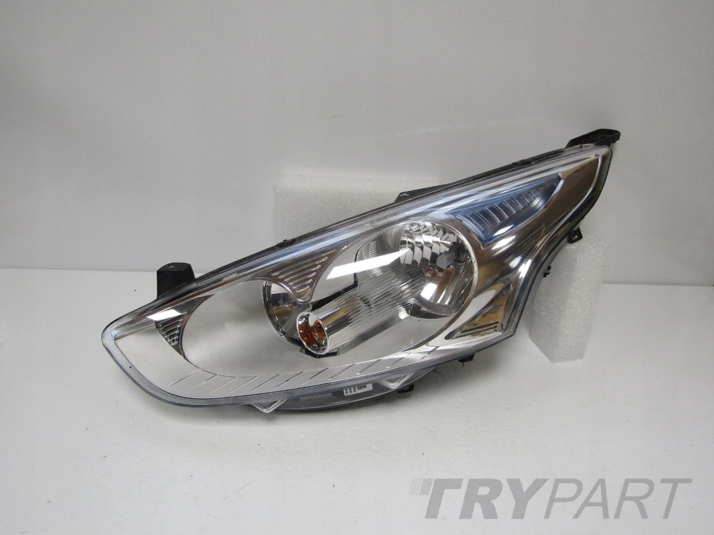 Front Lamp Ford B MAX STANDARD 12-17 LH AV1 13W030 AF
