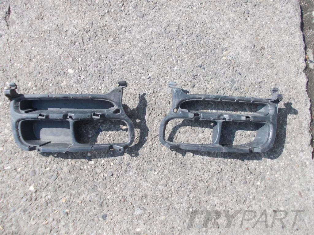 Toyota Avensis II short halogen