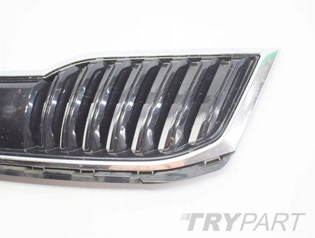 SKODA OCTAVIA 3 III LIFT 5E0 BUMPER GRILLE COMPLETE