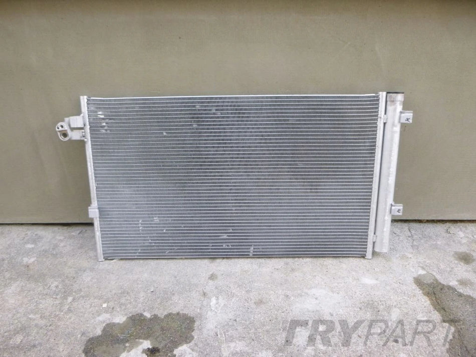 BMW G11 G30 G31 G15 9364258 Air Conditioning Radiator