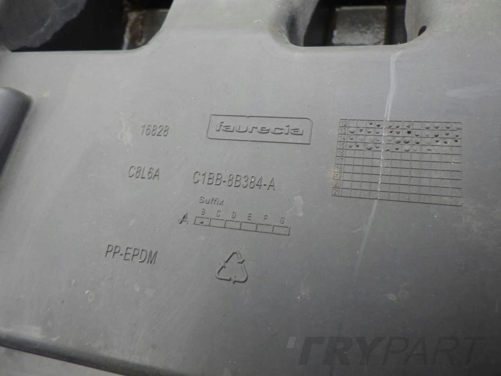 FORD FIESTA MK7 LIFT 13- Bumper Guard Plate