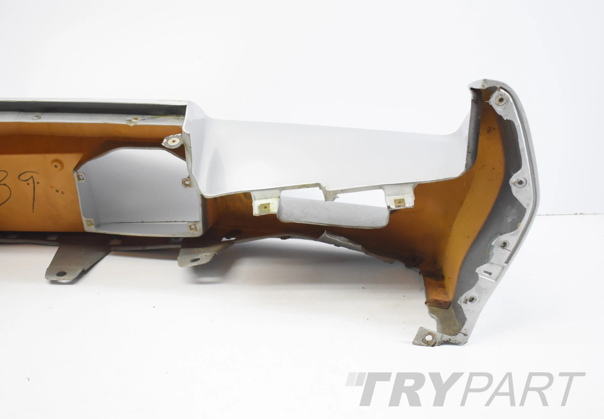 CHEVROLET CAMARO III FRONT BUMPER 82+ ORG