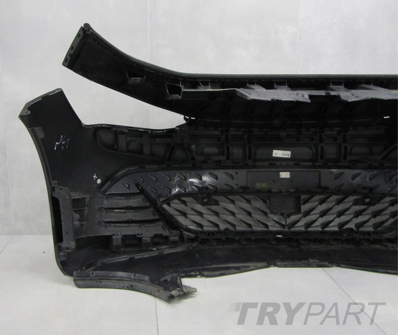 Front bumper for Cupra Born 10E 21- (+ floor)