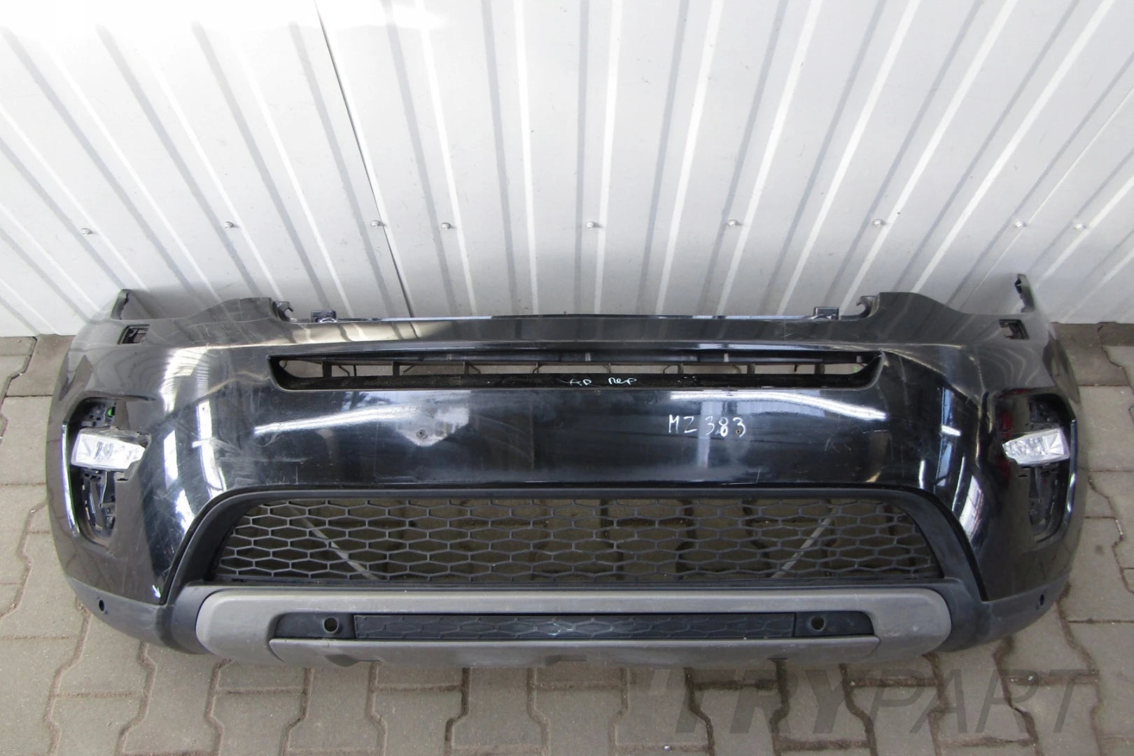 FRONT BUMPER LAND ROVER DISCOVERY SPORT L550