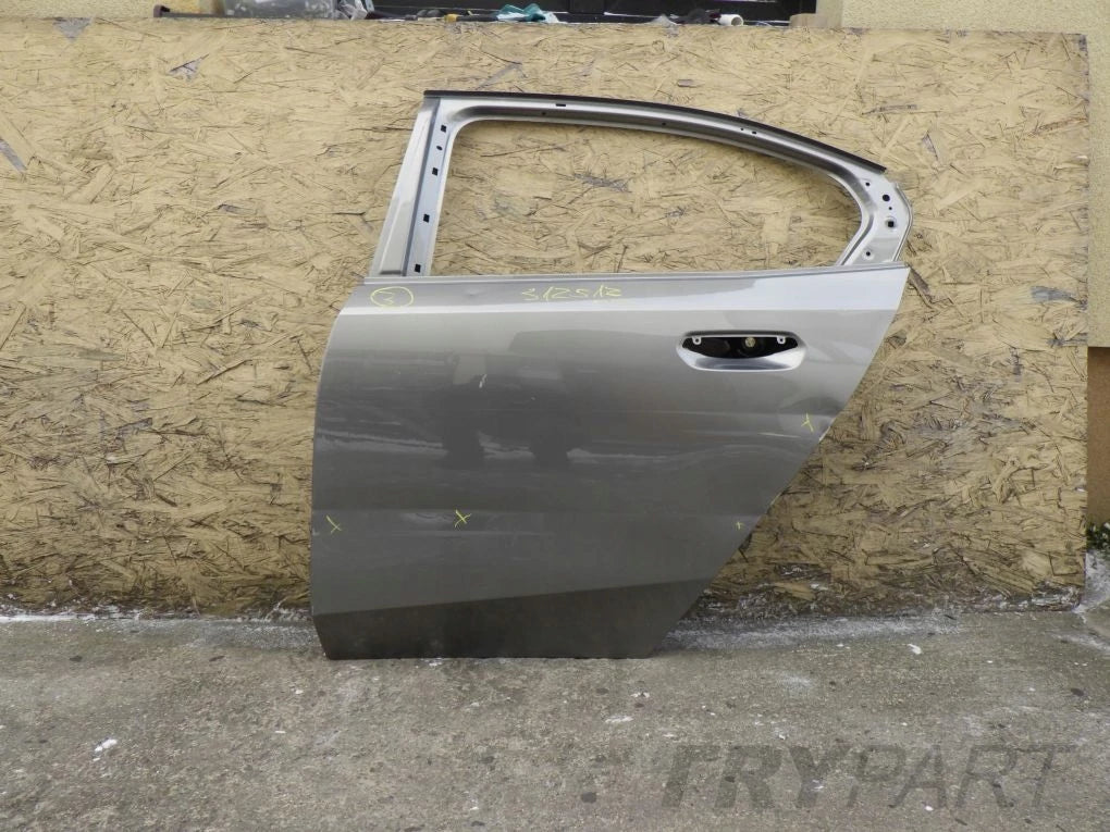 BMW 5 G60 G61 2023- Rear Left Door