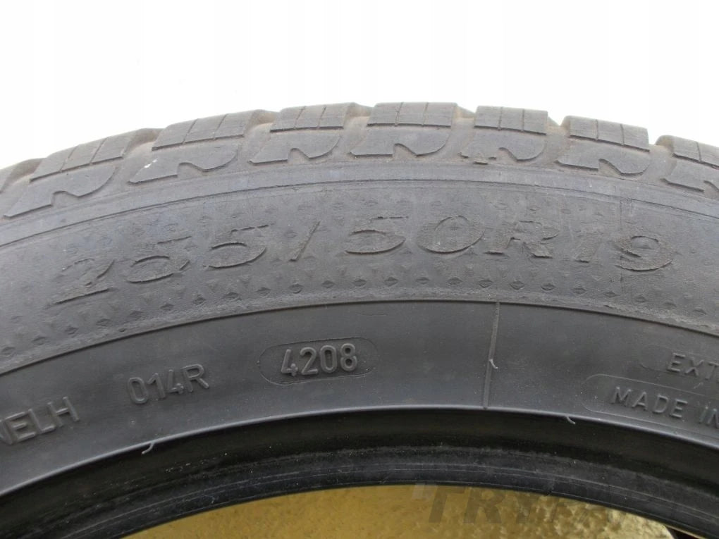GOODYEAR ULTRA GRIP RUNFLAT RSC tires