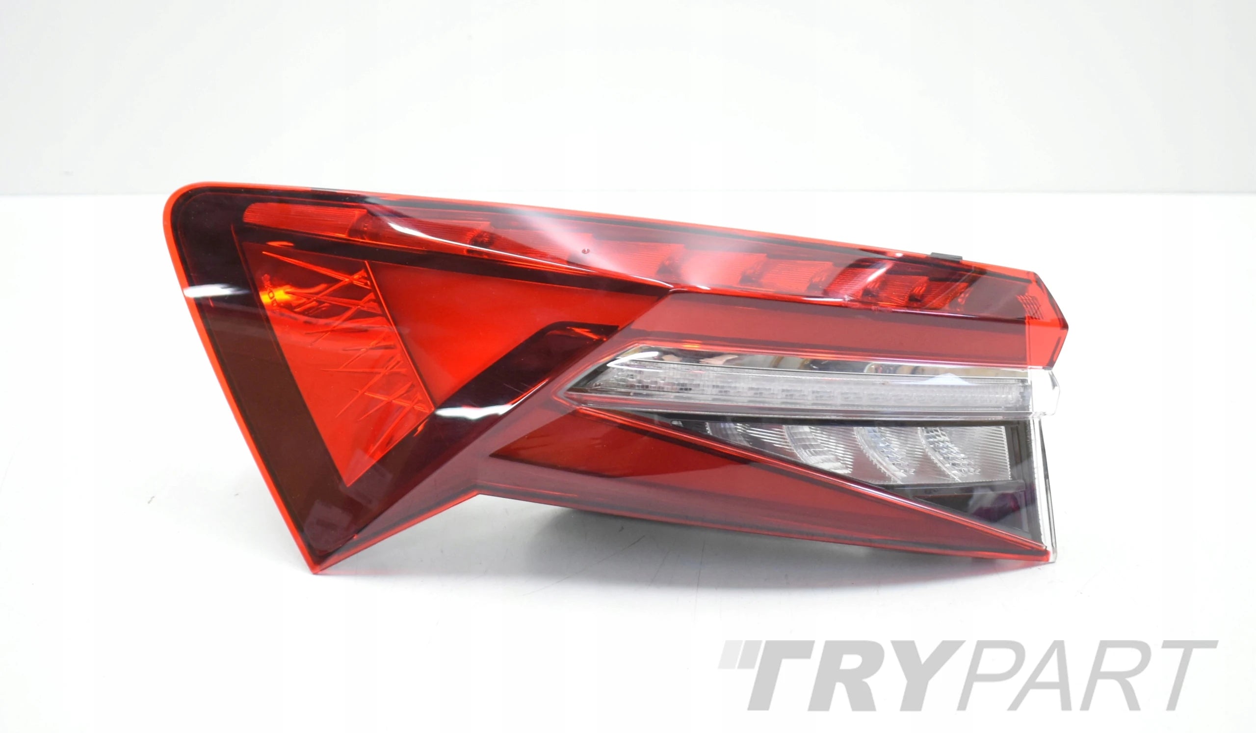 SKODA KODIAQ 565 LIFT LEFT REAR EXTERIOR LED LIGHT 565945207B