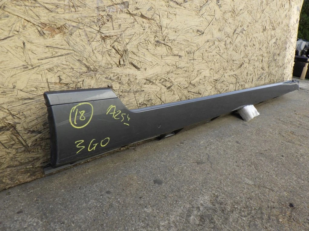 VW PASSAT B8 3G0 14- Door Sill Strip Right Left