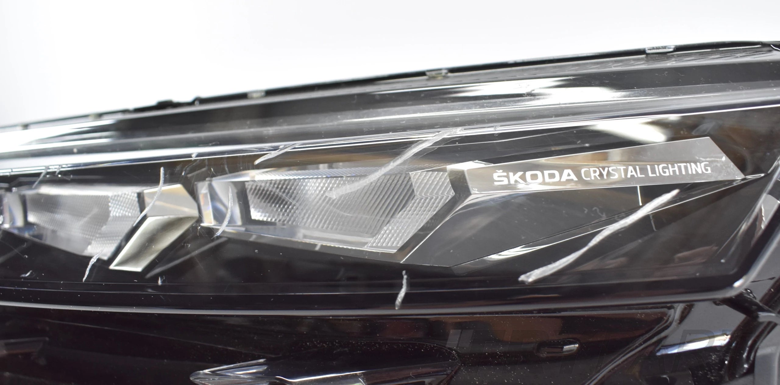 SKODA KAMIQ 568 FRONT HEADLIGHT FULL LED ORG EU